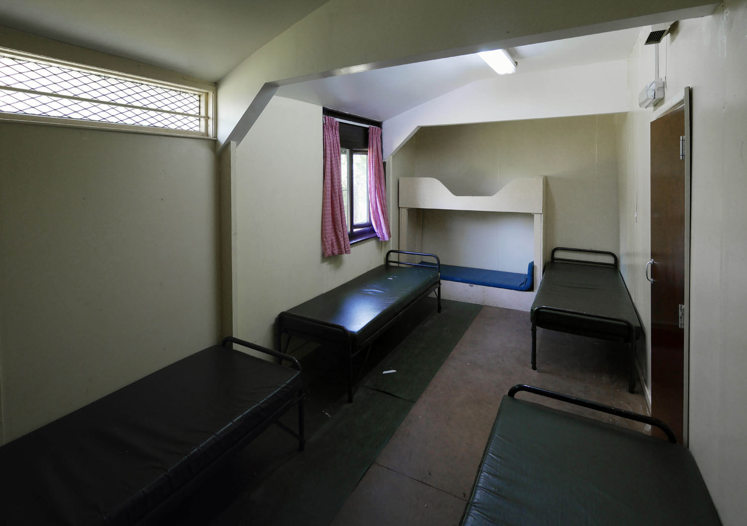 04_INTERIOR_BUNK ROOM_01