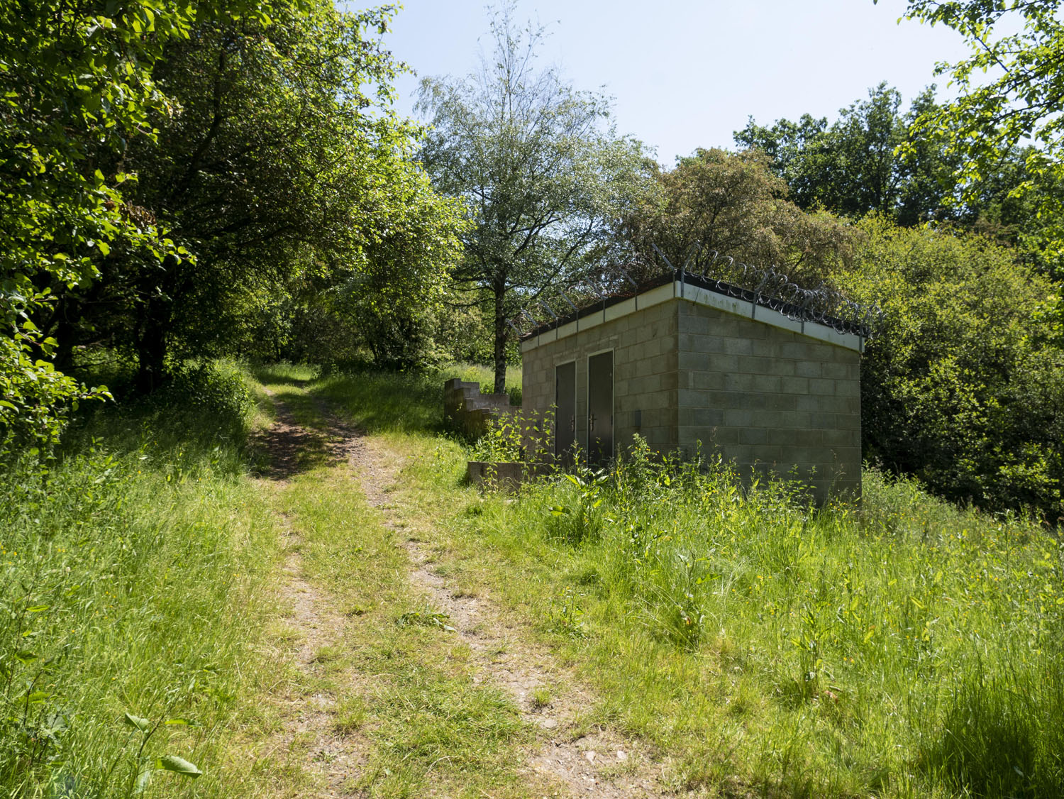 10_EAST & BULLRING TOILET BLOCK